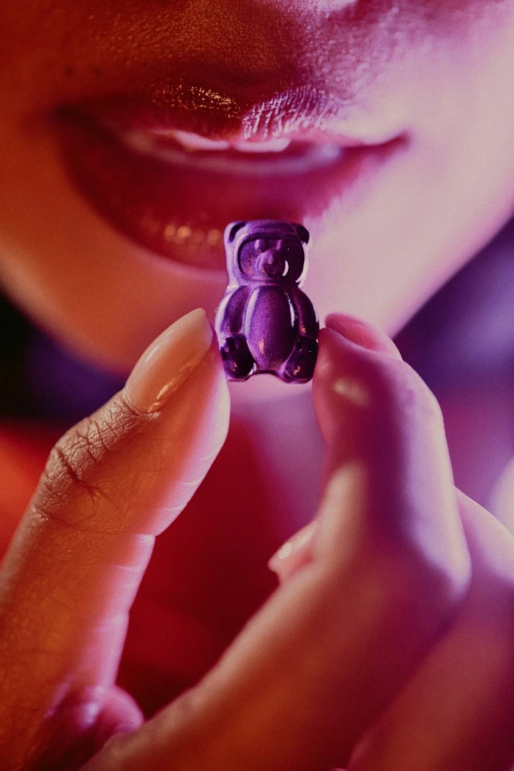 Holding nootropics gummy bear